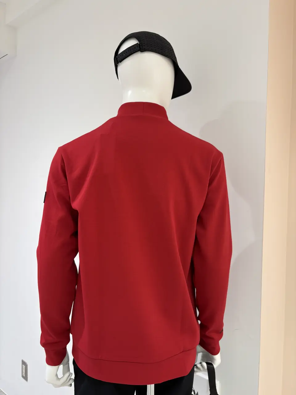 23区GOLF 松屋スタッフ コーディネート画像