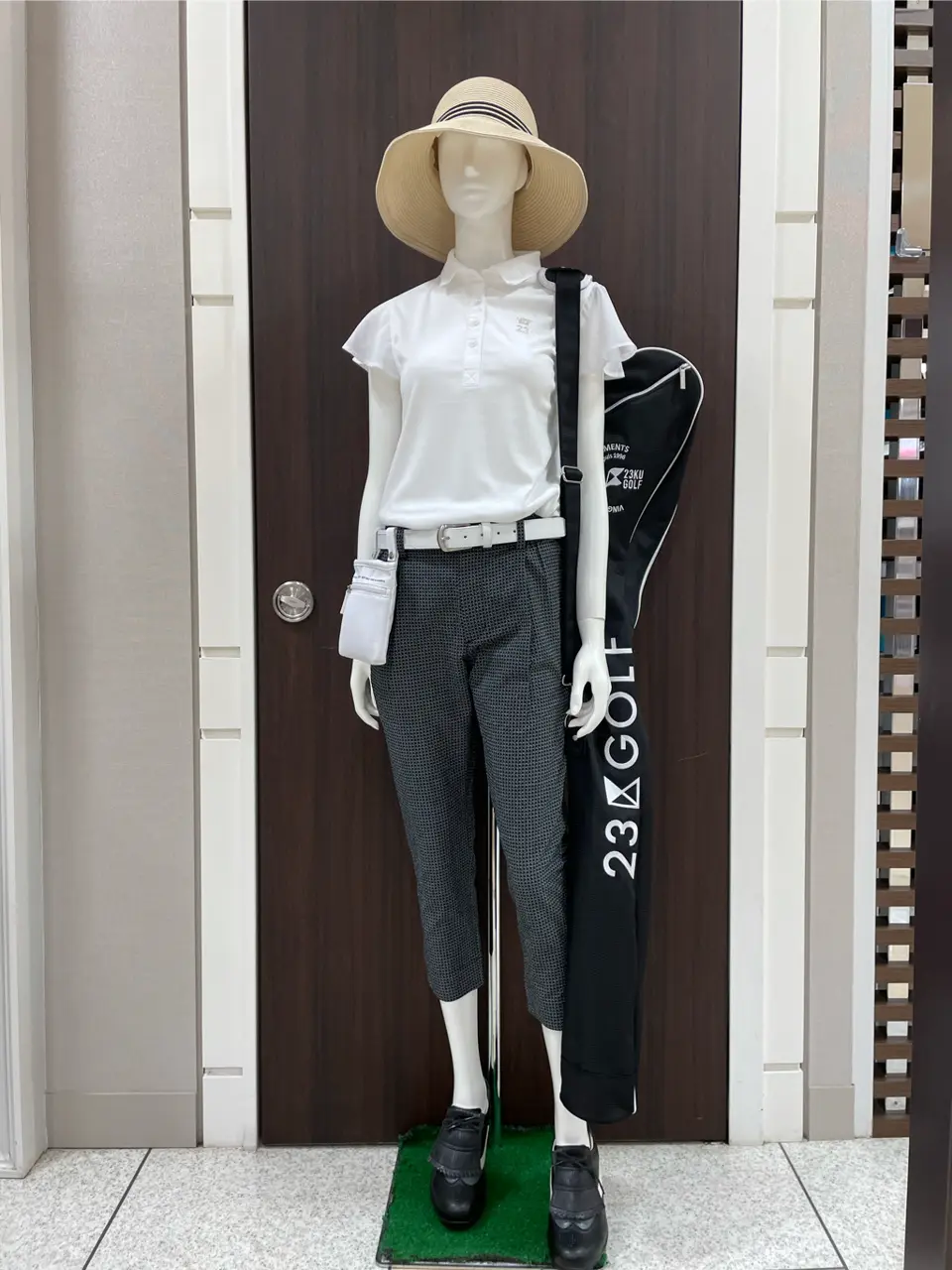 23区GOLF 藤田 コーディネート画像