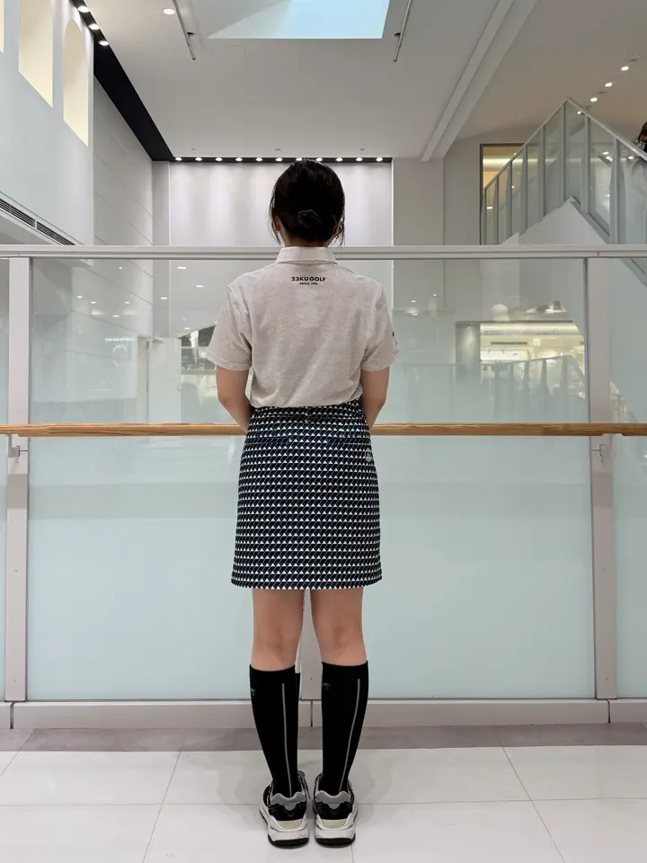 23区GOLF 草野 コーディネート画像