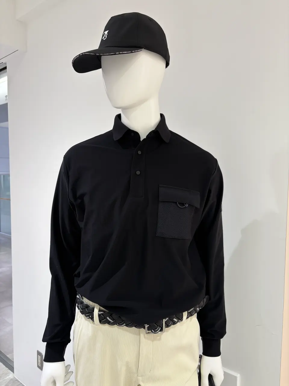 23区GOLF 松屋スタッフ コーディネート画像