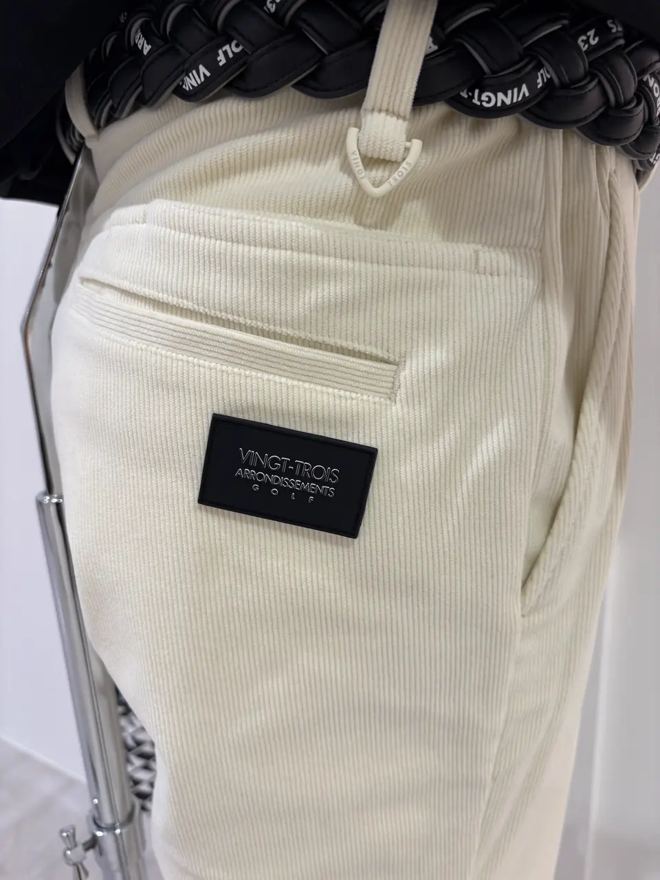 23区GOLF 松屋スタッフ コーディネート画像