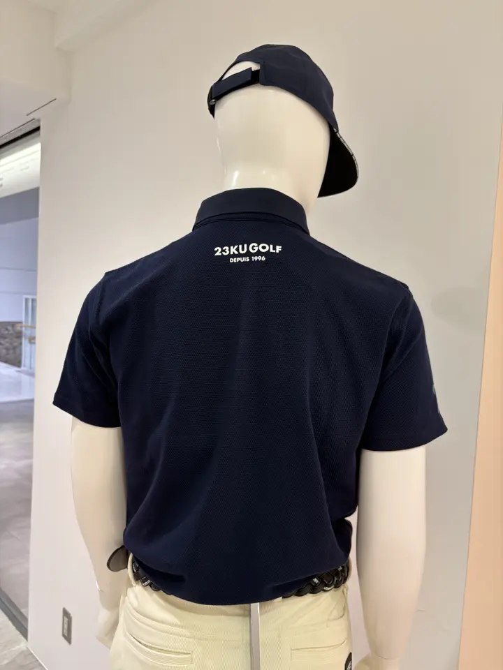 23区GOLF 松屋スタッフ コーディネート画像