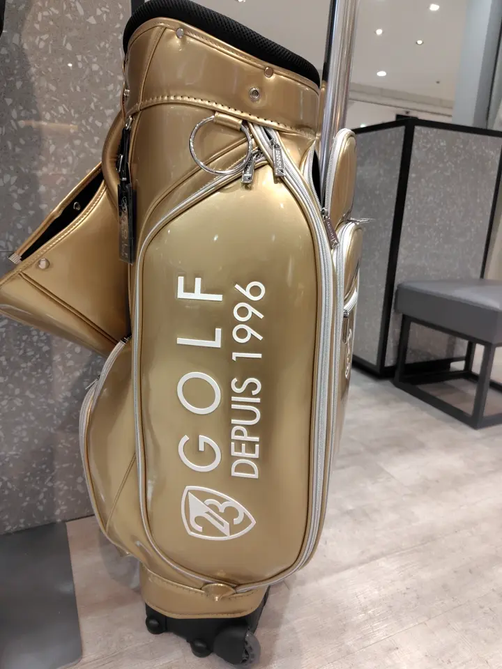 23区GOLF スタッフ コーディネート画像