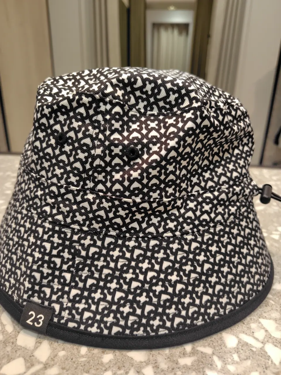 23区GOLF スタッフ コーディネート画像