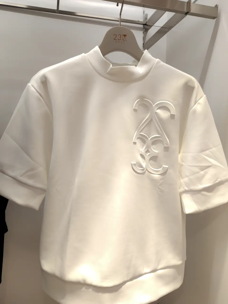 23区GOLF スタッフ コーディネート画像