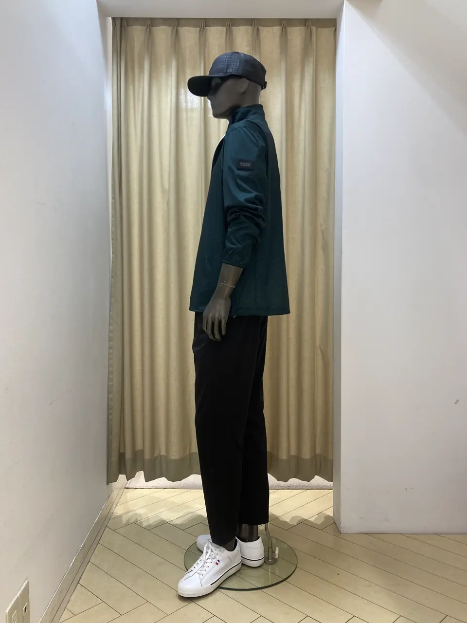 23区GOLF スタッフ コーディネート画像