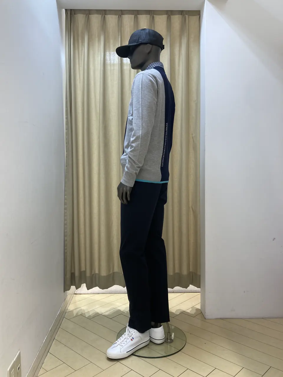 23区GOLF スタッフ コーディネート画像