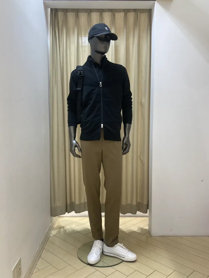 23区GOLF スタッフ コーディネート画像