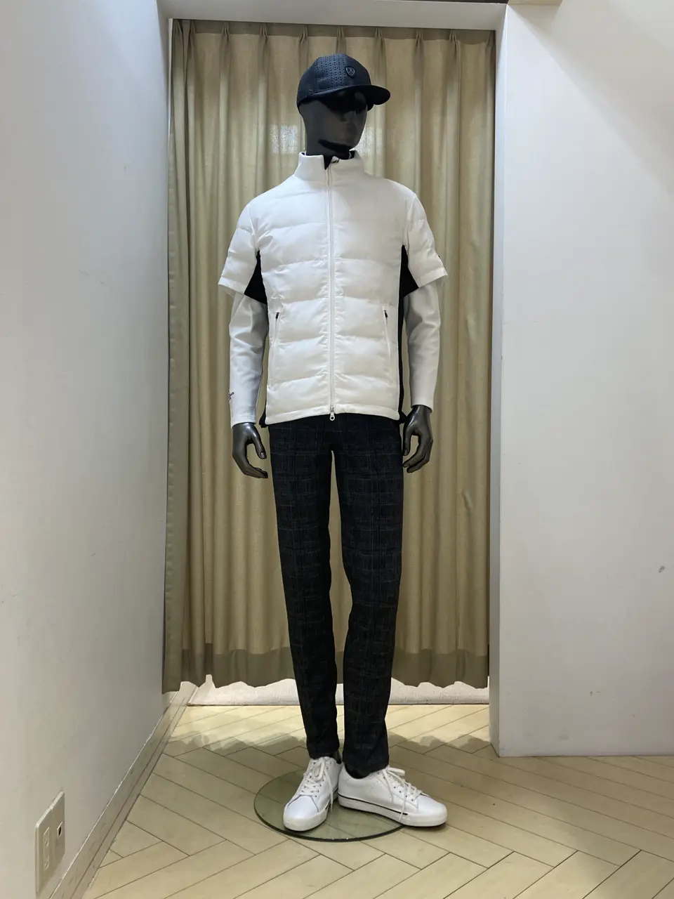 23区ゴルフ　セットアップ　Mサイズ相当 23区ゴルフ セットアップ Mサイズ相当 公式】23区GOLF