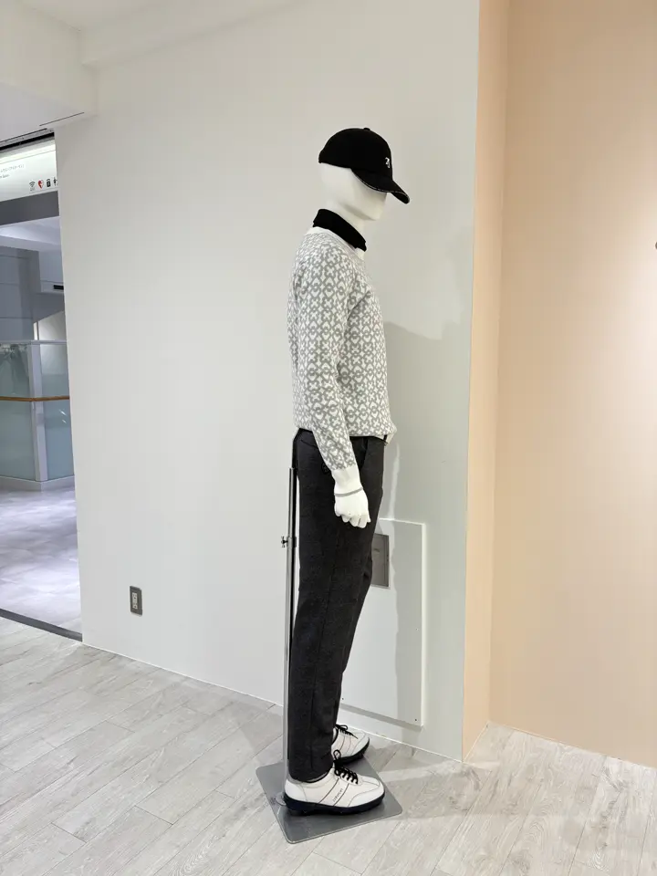 23区GOLF 松屋スタッフ コーディネート画像