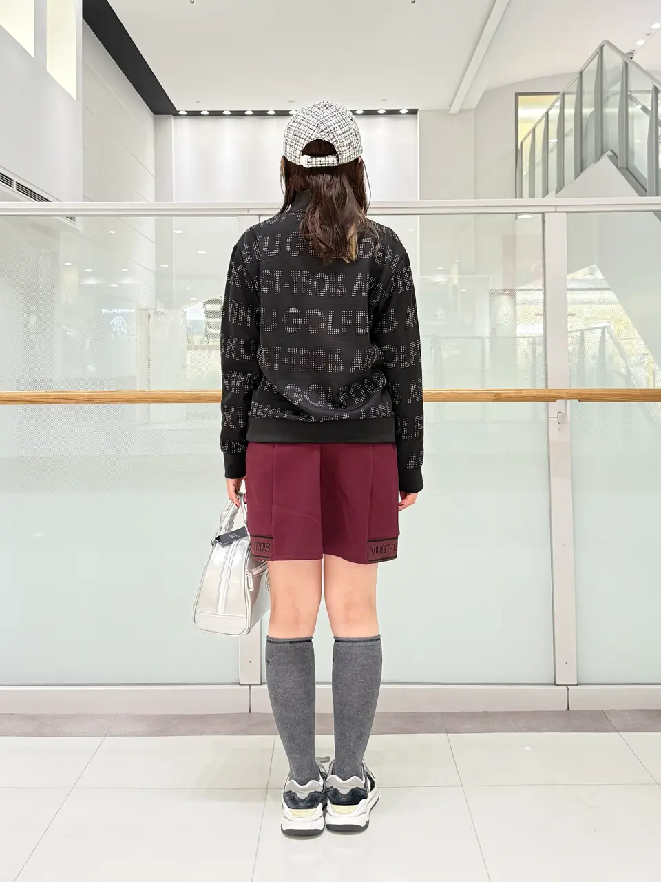 23区GOLF 草野 コーディネート画像