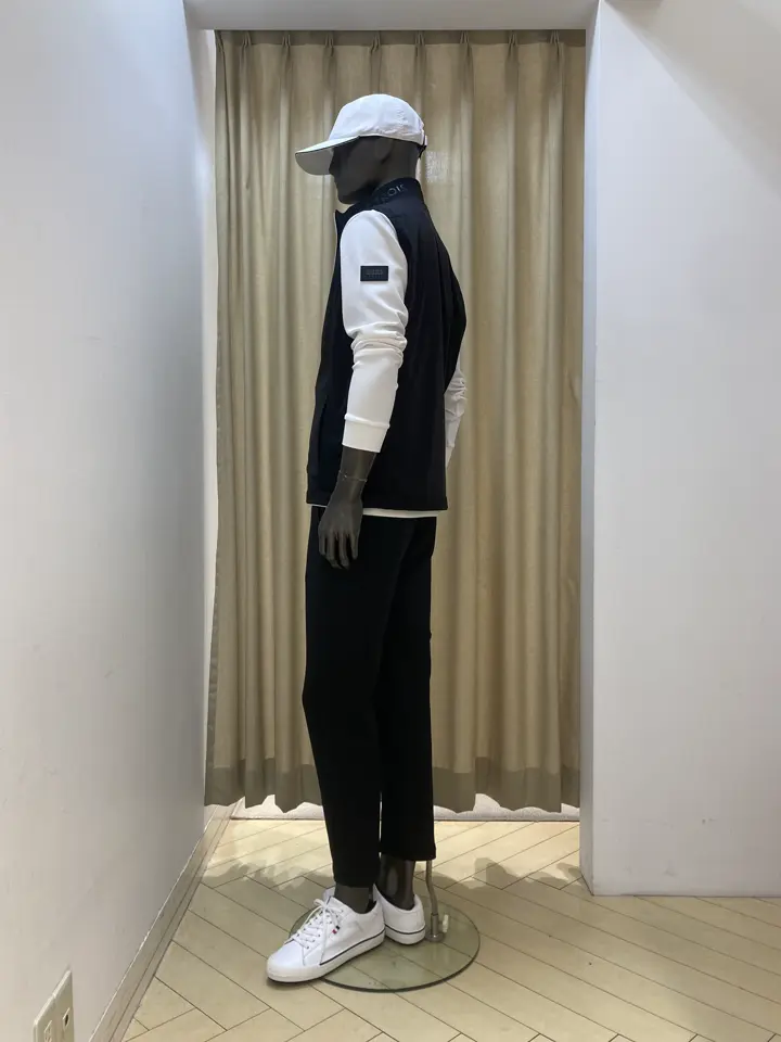 23区GOLF スタッフ コーディネート画像