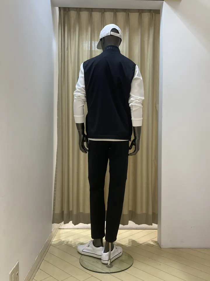 23区GOLF スタッフ コーディネート画像