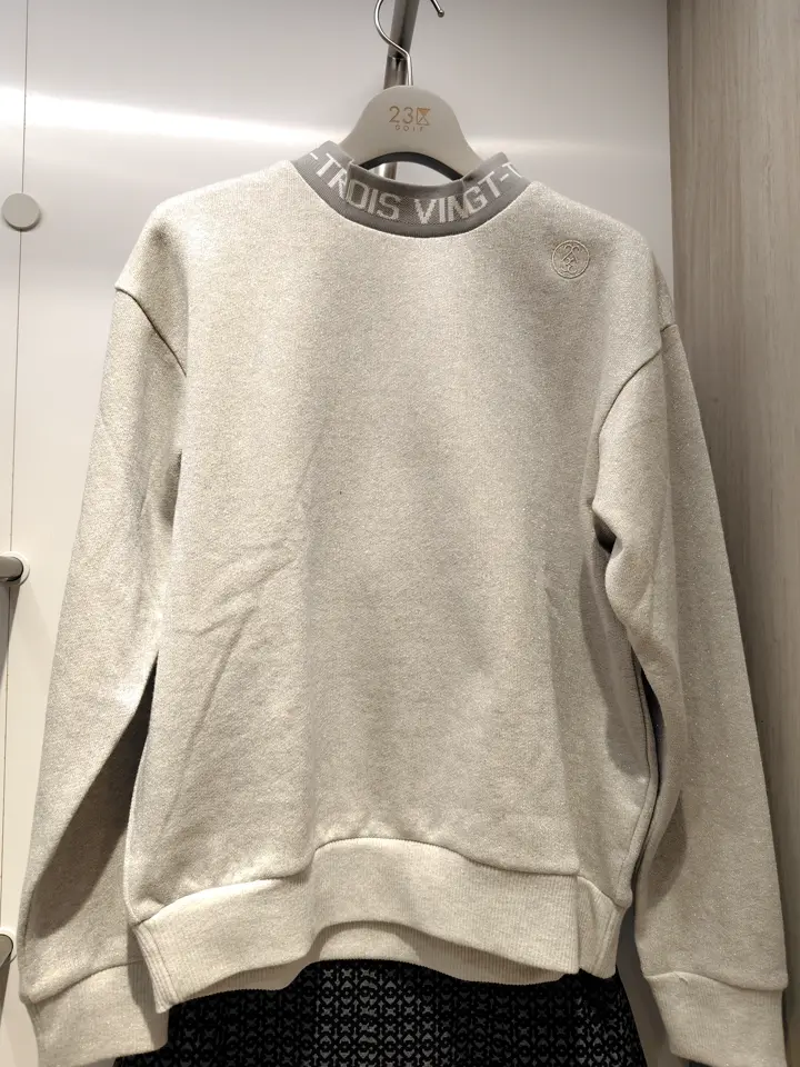 23区GOLF スタッフ コーディネート画像