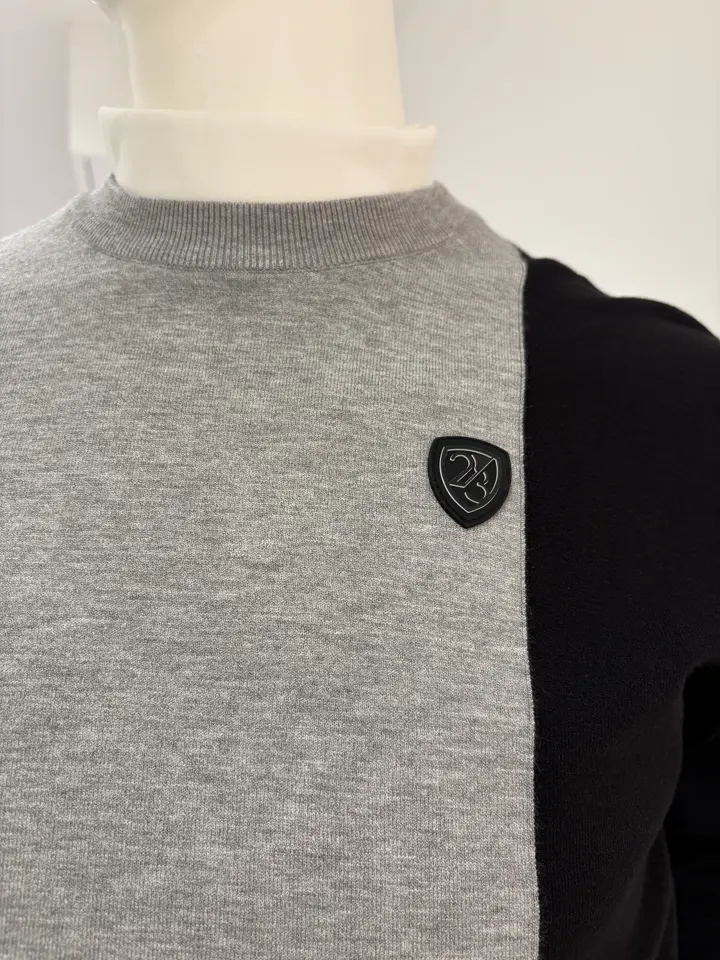 23区GOLF 松屋スタッフ コーディネート画像