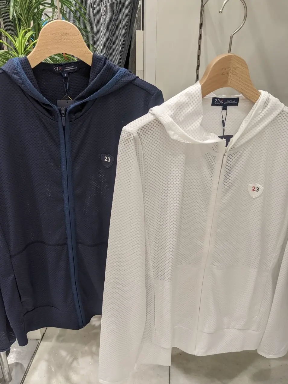 23区GOLF 市川真理子 コーディネート画像