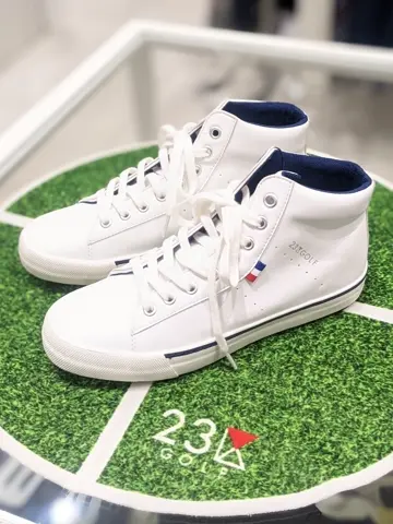 23区GOLF 市川真理子 コーディネート画像