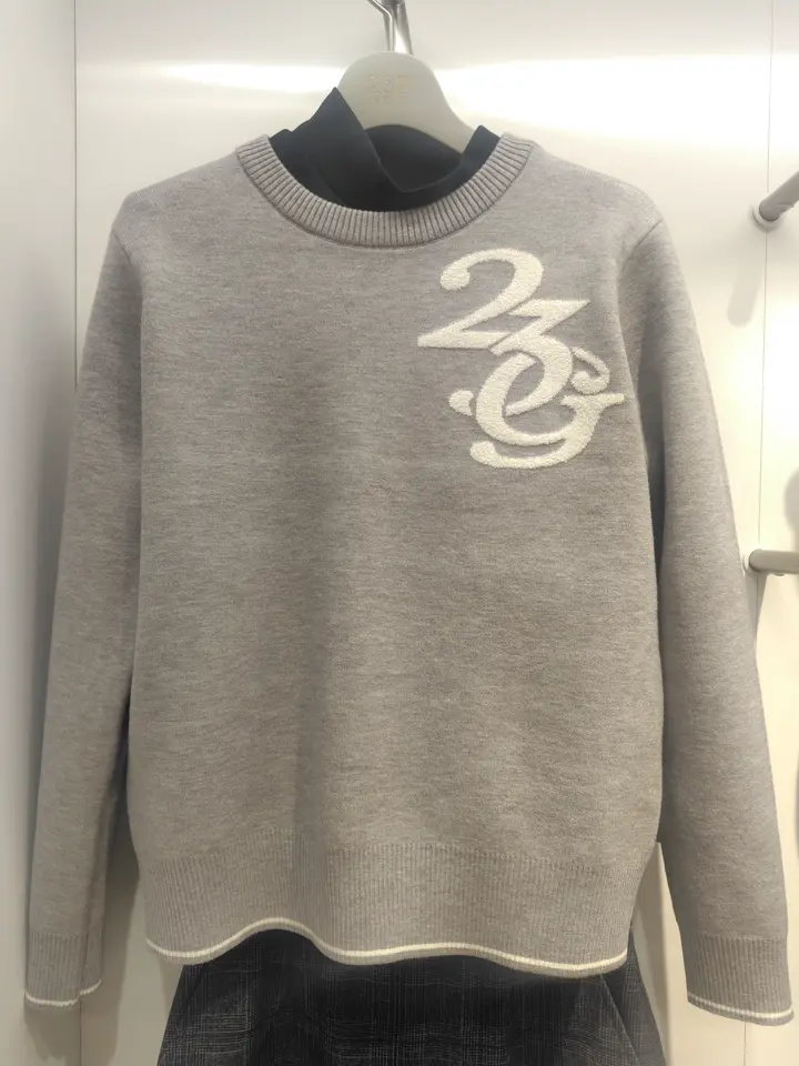 23区GOLF スタッフ コーディネート画像