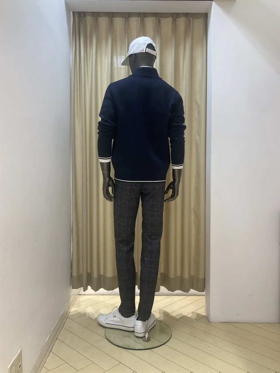 23区GOLF スタッフ コーディネート画像