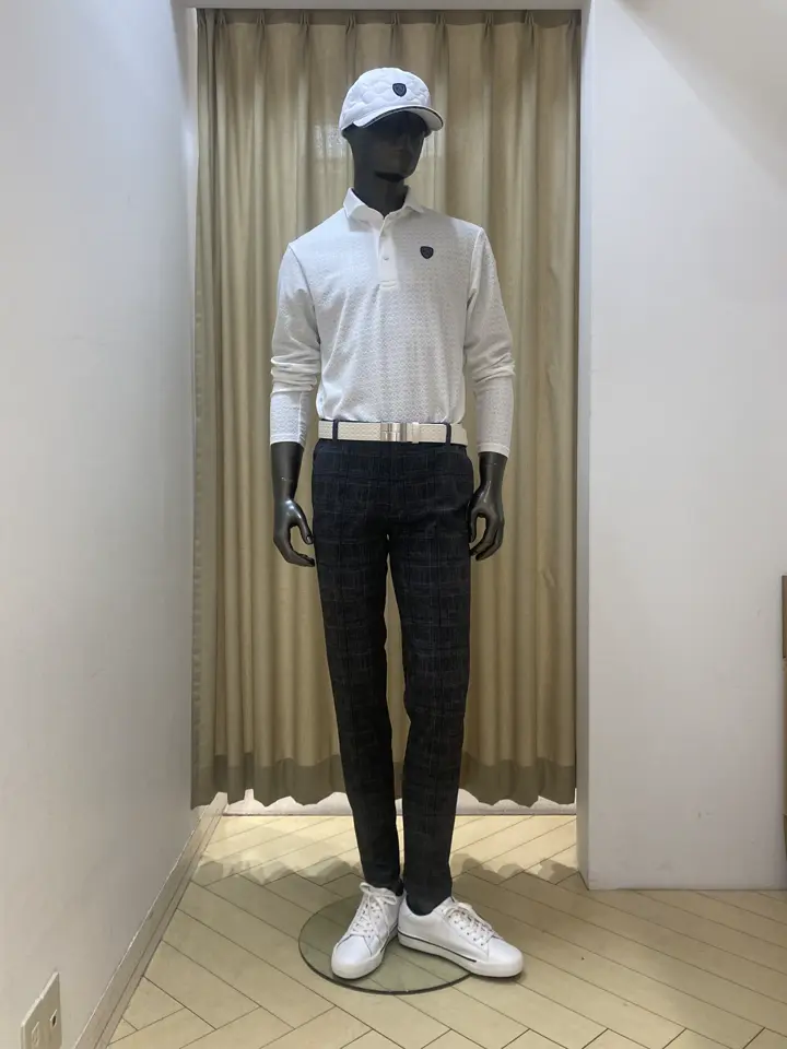 23区GOLF スタッフ コーディネート画像