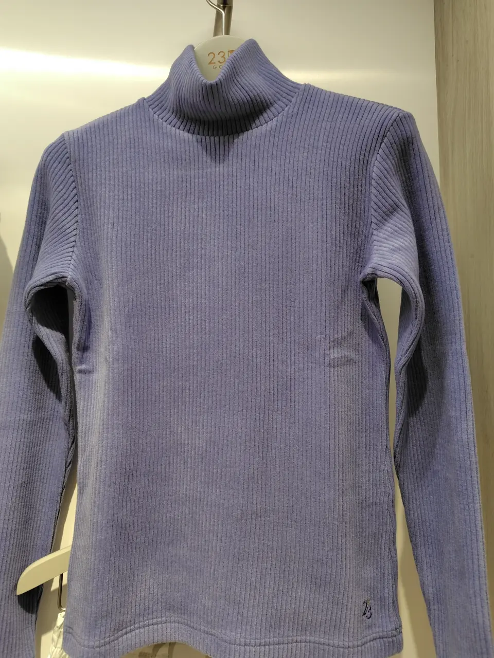 23区GOLF スタッフ コーディネート画像