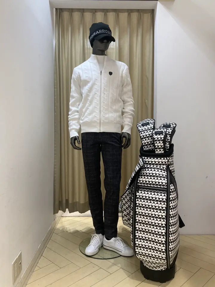 23区GOLF スタッフ コーディネート画像