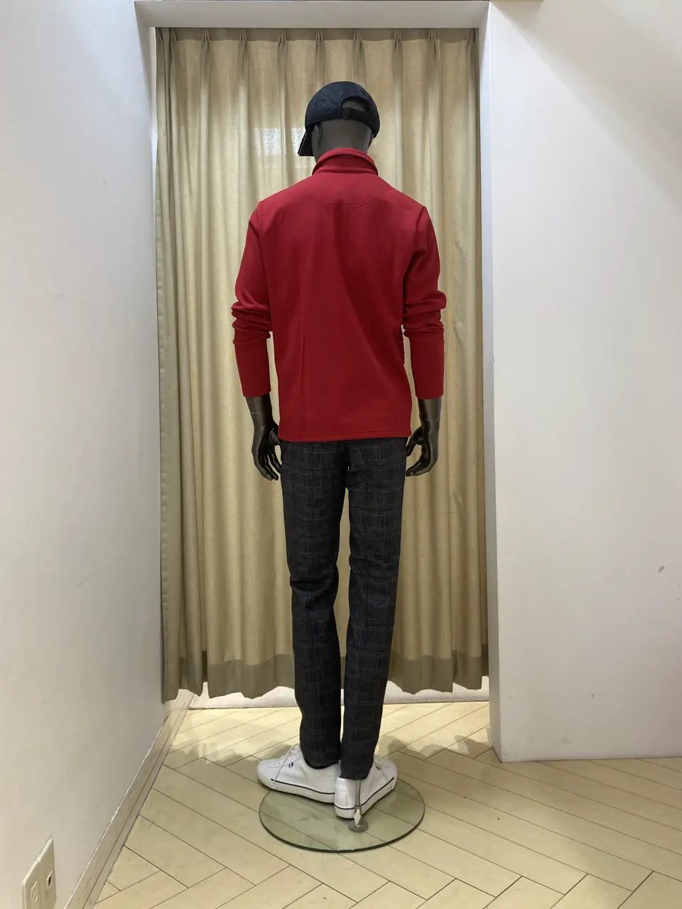 23区GOLF スタッフ コーディネート画像