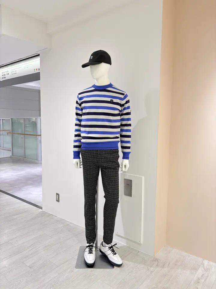 23区GOLF 松屋スタッフ コーディネート画像