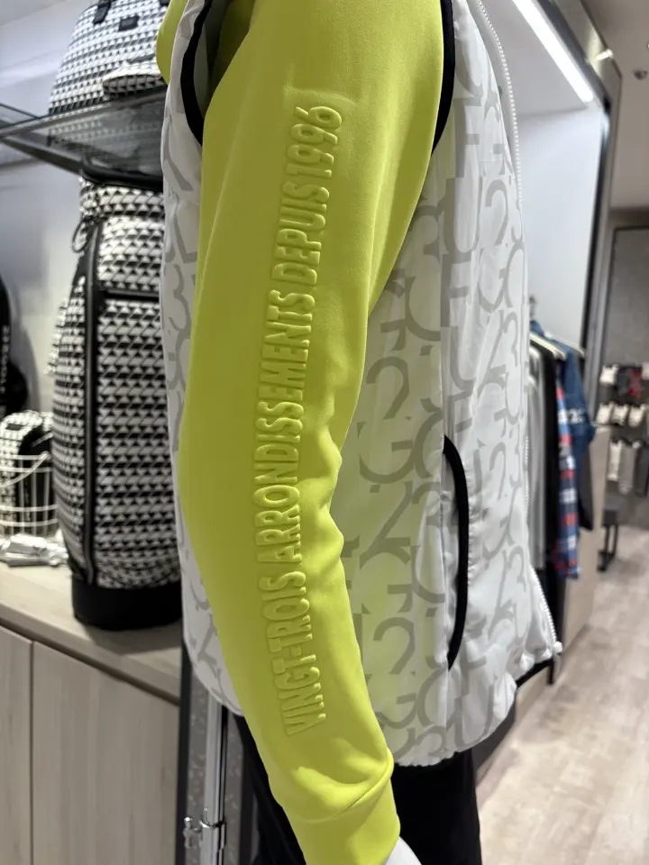 23区GOLF 松屋スタッフ コーディネート画像