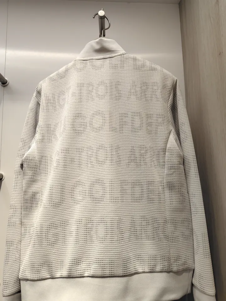 23区GOLF スタッフ コーディネート画像