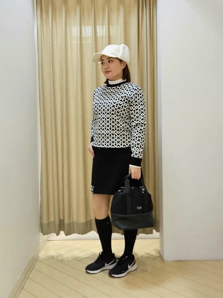 23区GOLF 堀江 コーディネート画像