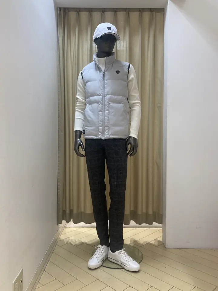 23区GOLF スタッフ コーディネート画像