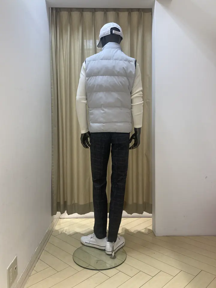 23区GOLF スタッフ コーディネート画像