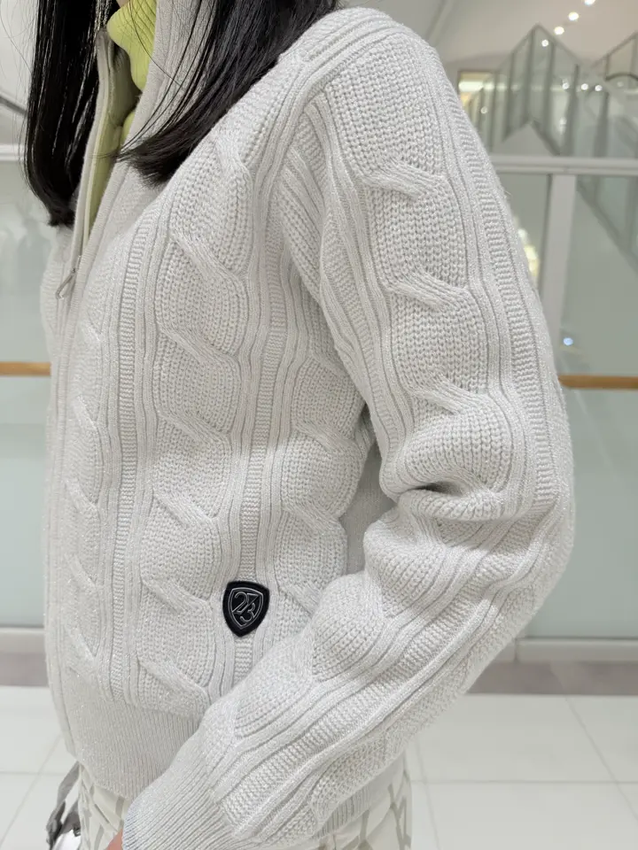 23区GOLF 草野 コーディネート画像