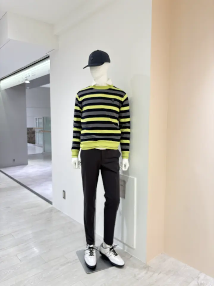 23区GOLF 松屋スタッフ コーディネート画像