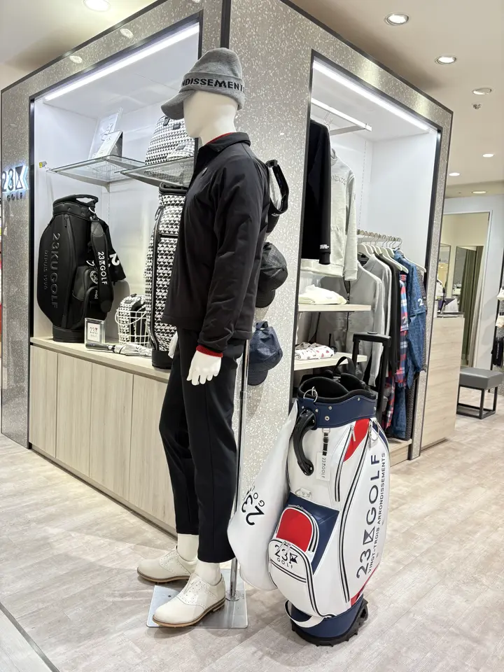23区GOLF 松屋スタッフ コーディネート画像