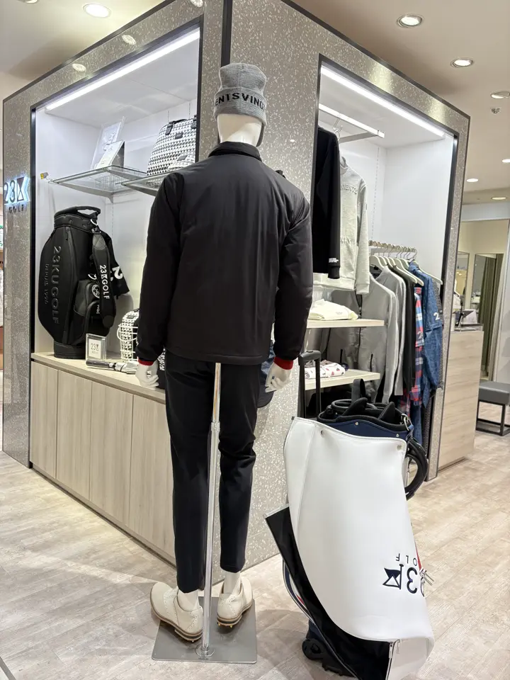 23区GOLF 松屋スタッフ コーディネート画像