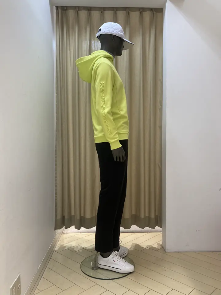 23区GOLF スタッフ コーディネート画像