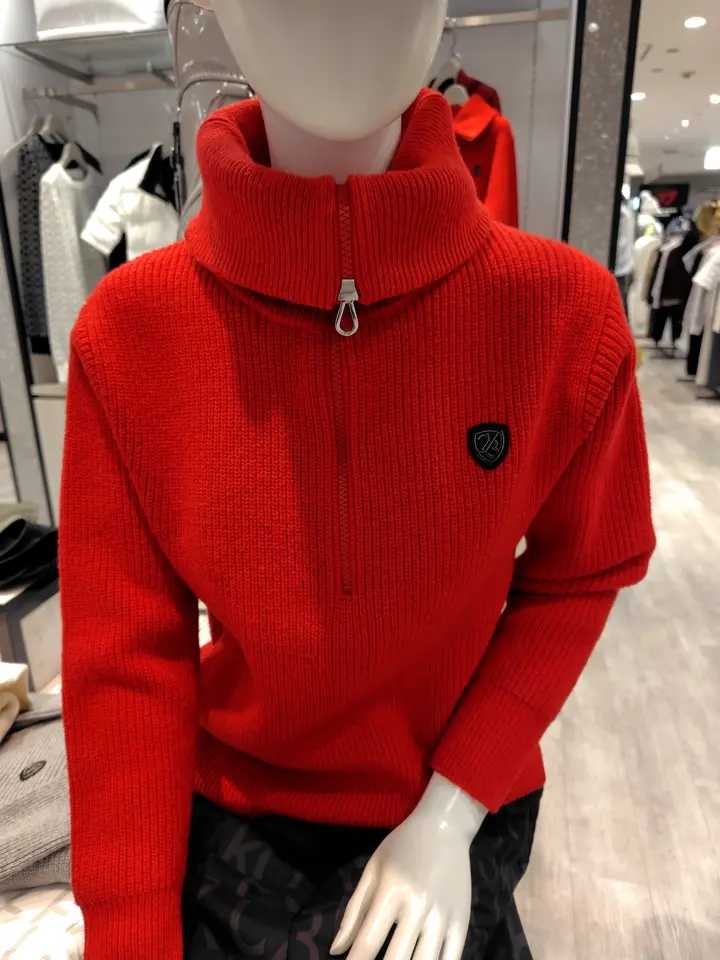 23区GOLF スタッフ コーディネート画像