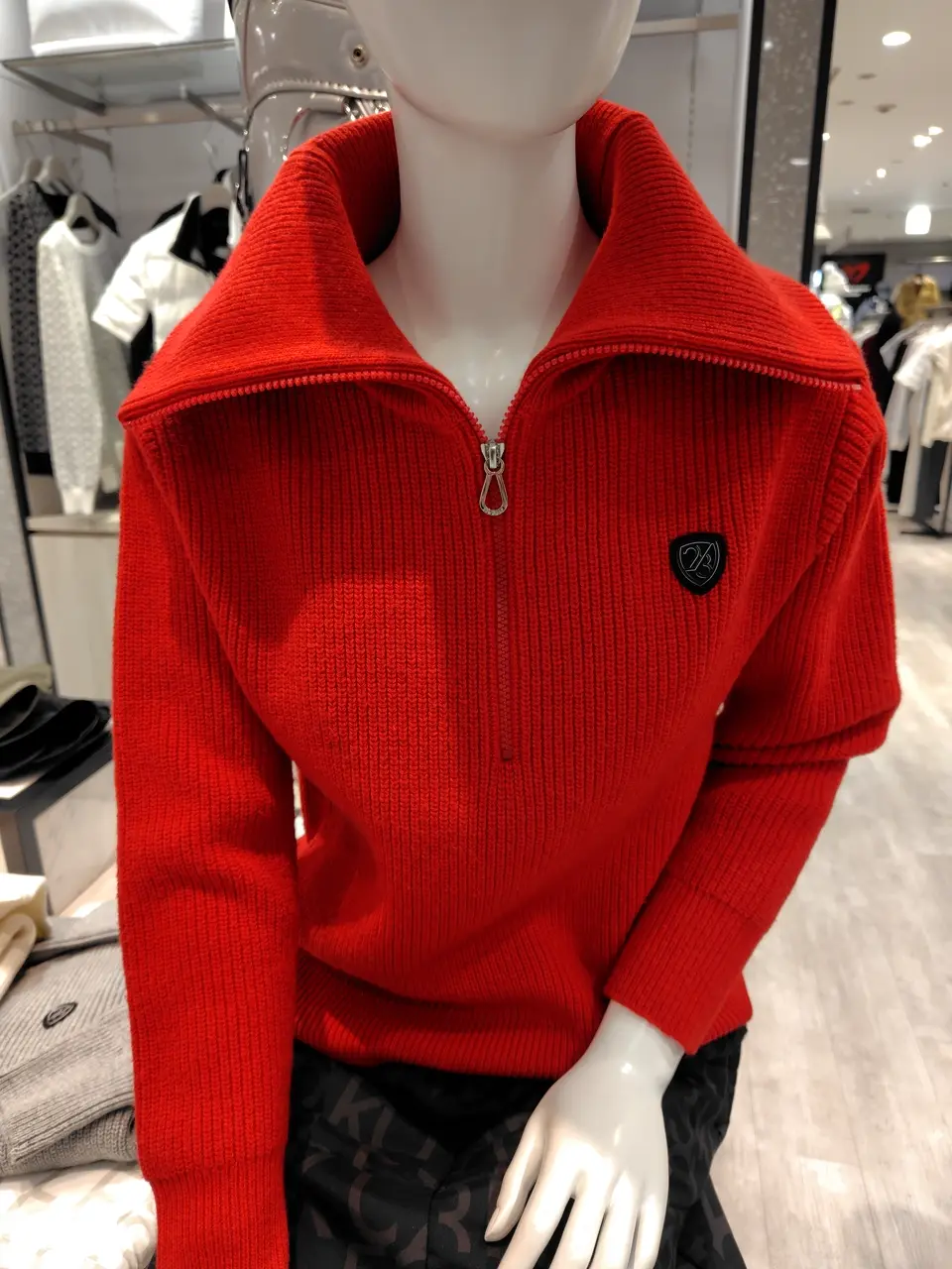 23区GOLF スタッフ コーディネート画像