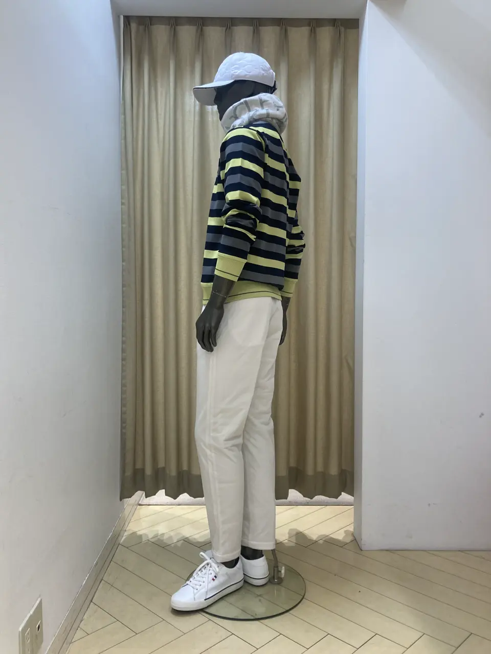 23区GOLF スタッフ コーディネート画像