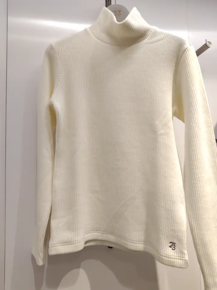 23区GOLF スタッフ コーディネート画像