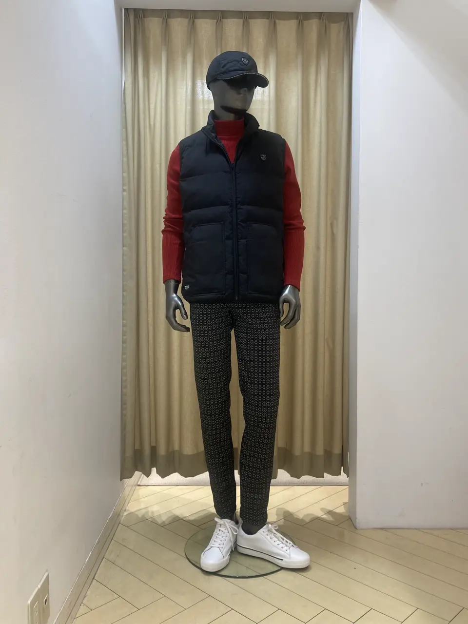 23区GOLF スタッフ コーディネート画像