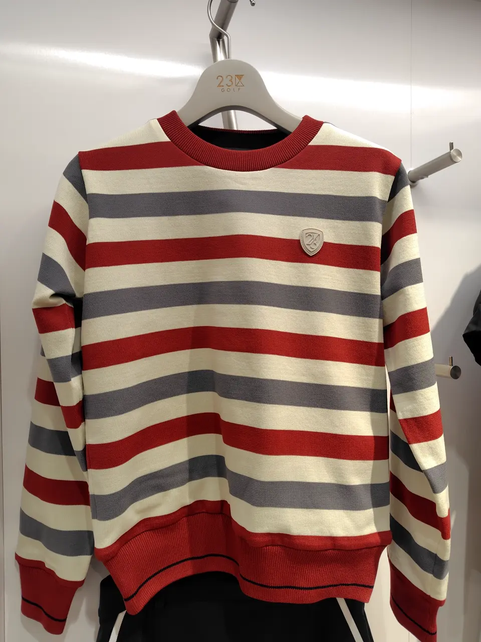 23区GOLF スタッフ コーディネート画像