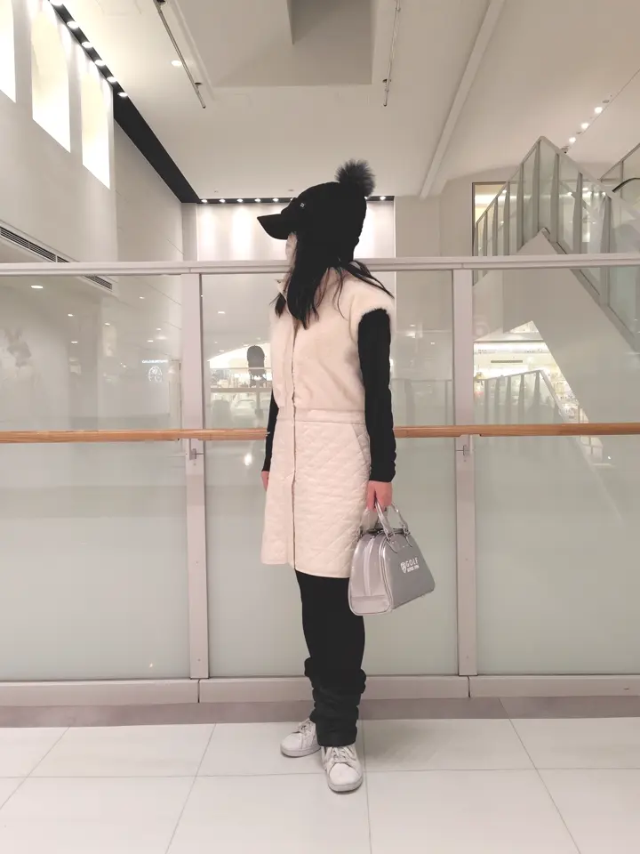 23区GOLF スタッフ コーディネート画像