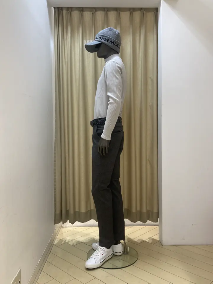 23区GOLF スタッフ コーディネート画像