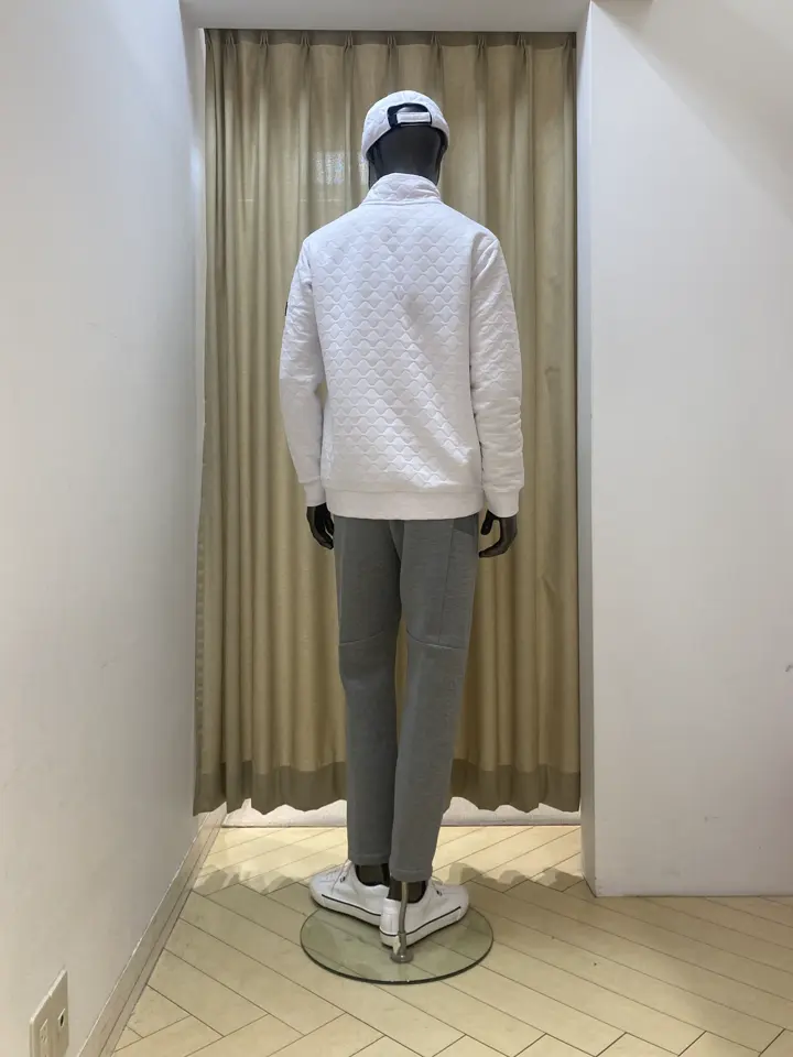 23区GOLF スタッフ コーディネート画像