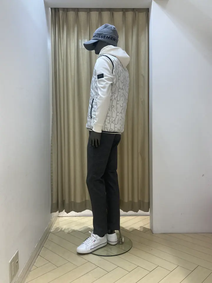 23区GOLF スタッフ コーディネート画像