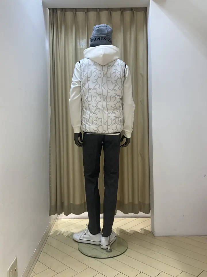 23区GOLF スタッフ コーディネート画像