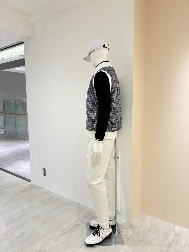 23区GOLF 松屋スタッフ コーディネート画像